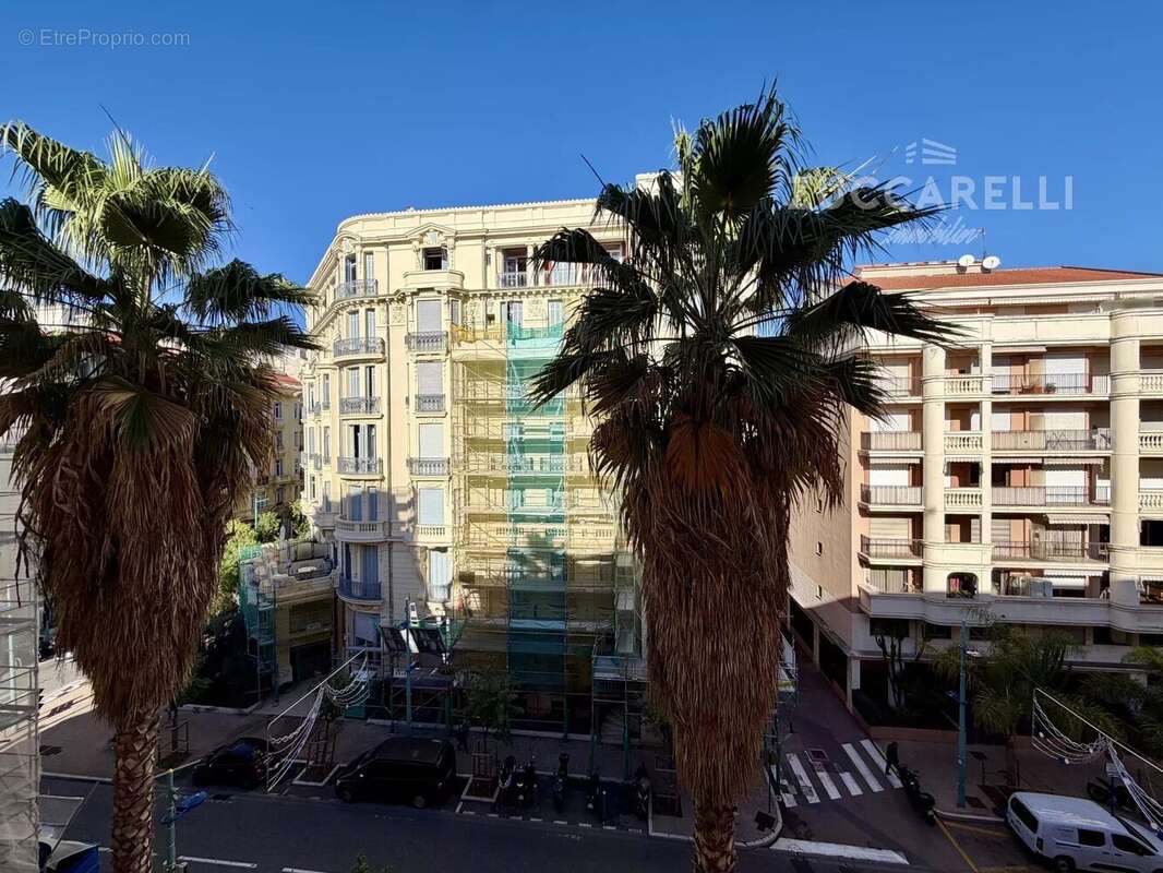 Appartement à MENTON