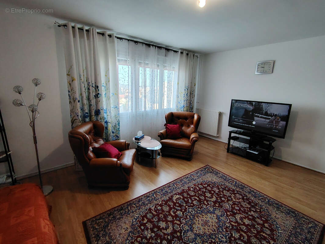 Appartement à SENS