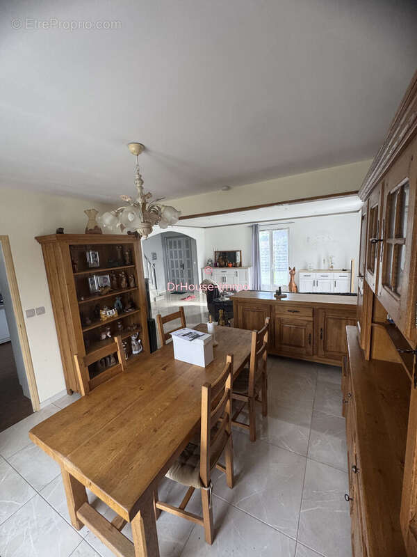 Maison à NANTEUIL-LES-MEAUX