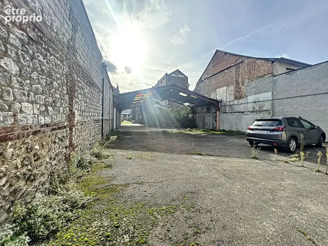 Immeubles avec cour et dépendance - Elbeuf  (76) - photo 9