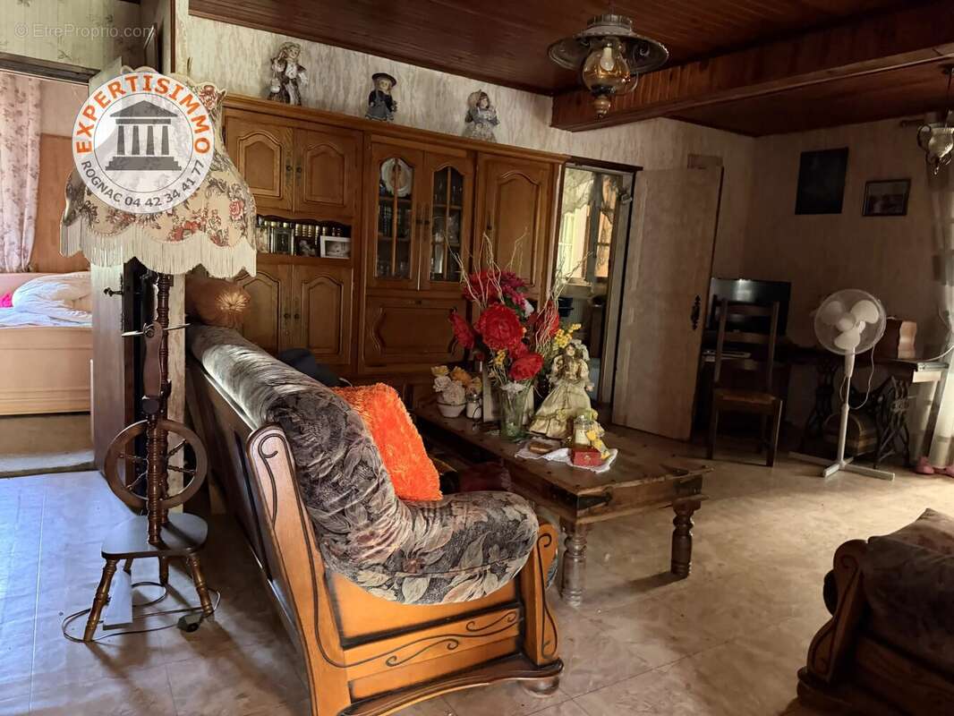 Maison à CABRIES