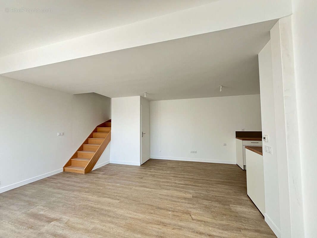 Maison à SAINT-XANDRE