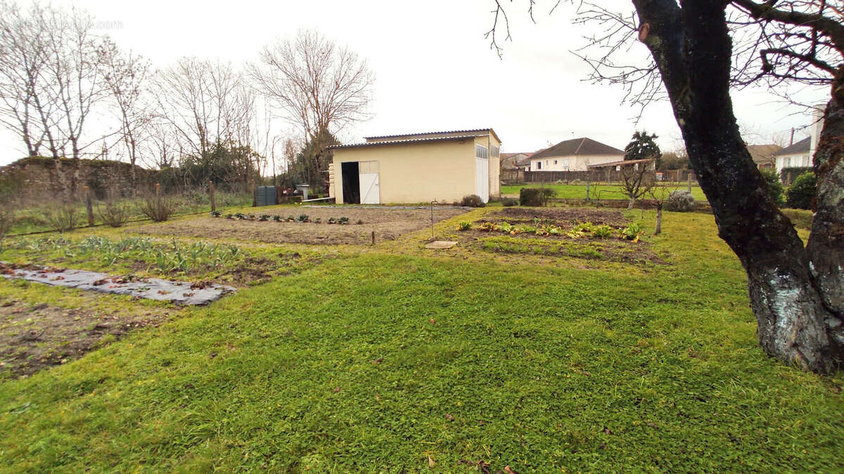 Maison à CHATELLERAULT