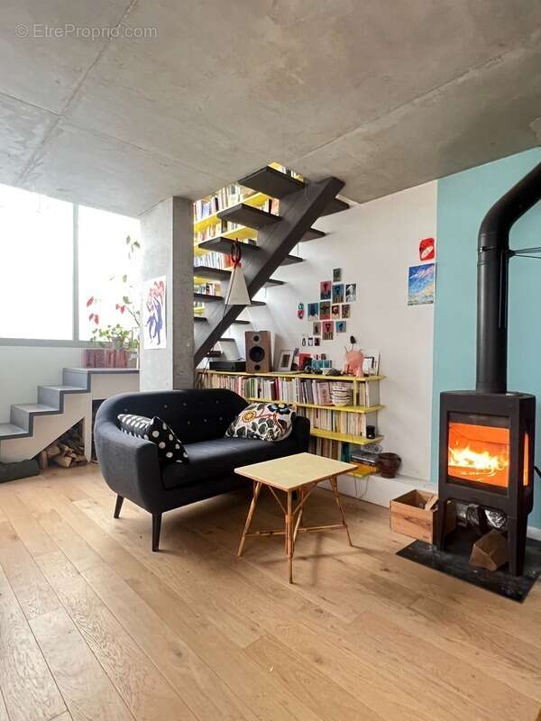 Appartement à PARIS-20E