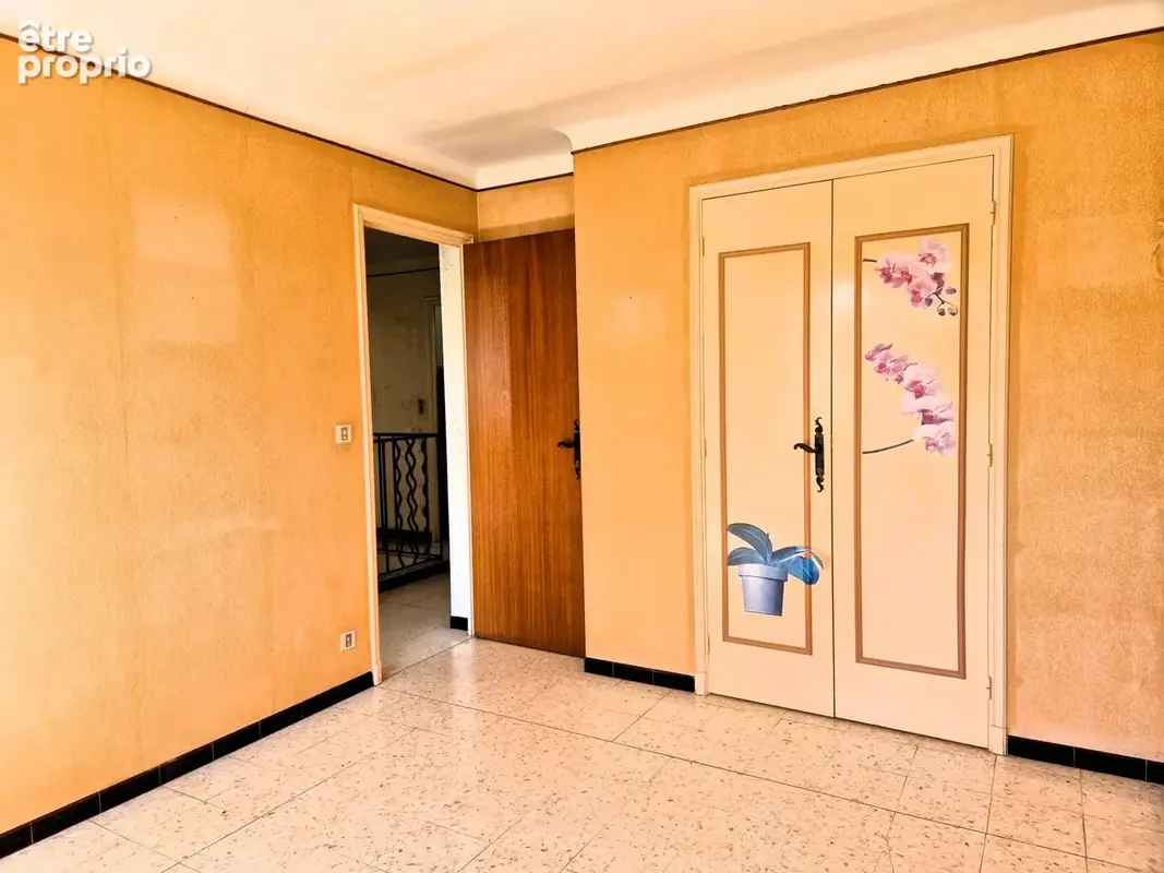 Maison avec garage et jardin en centre-ville - photo 13