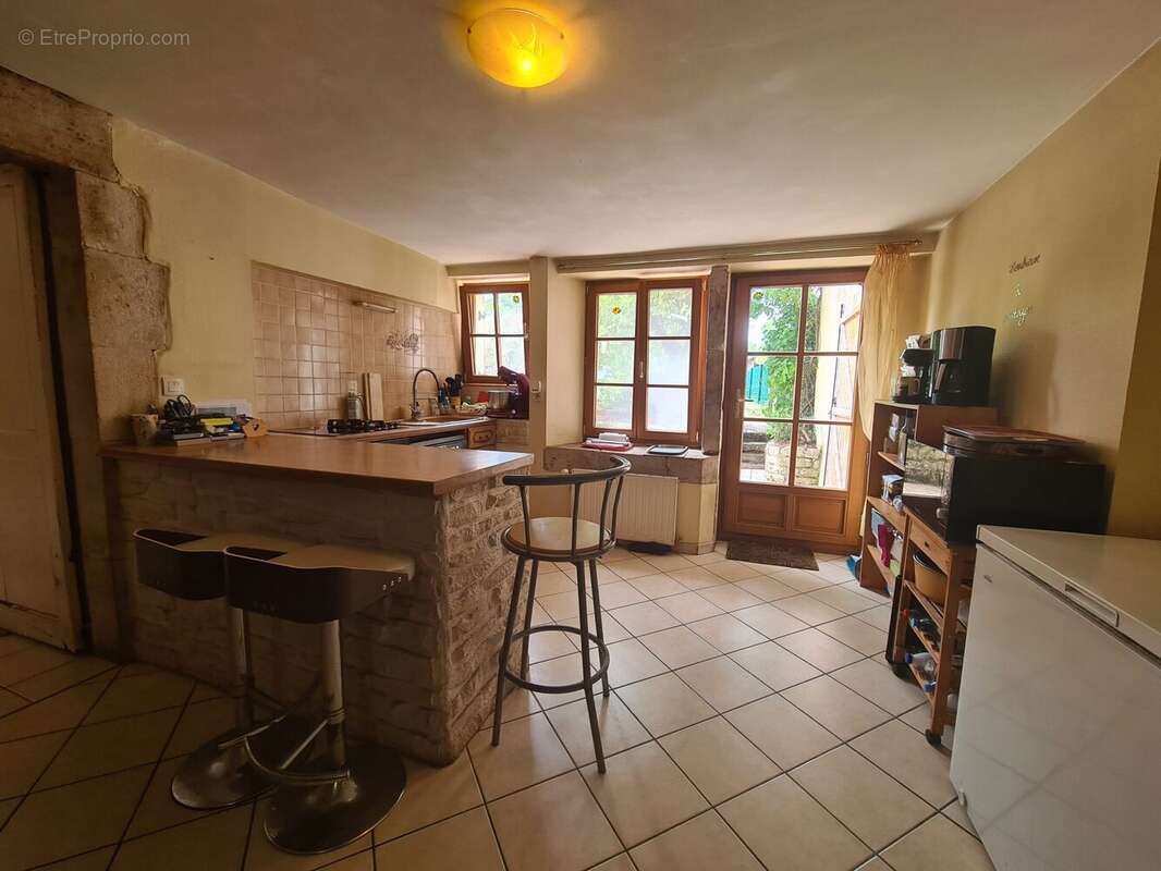 Maison à AMANCEY