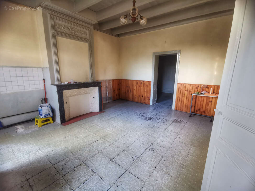 Maison à GOUDOURVILLE