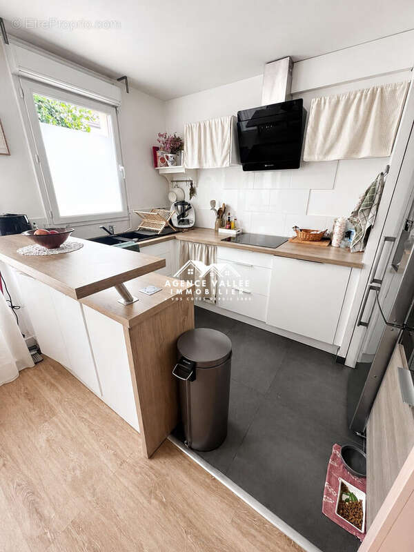 Appartement à CORBEIL-ESSONNES