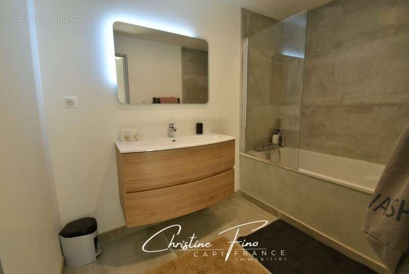 Maison à SAINT-CHAFFREY