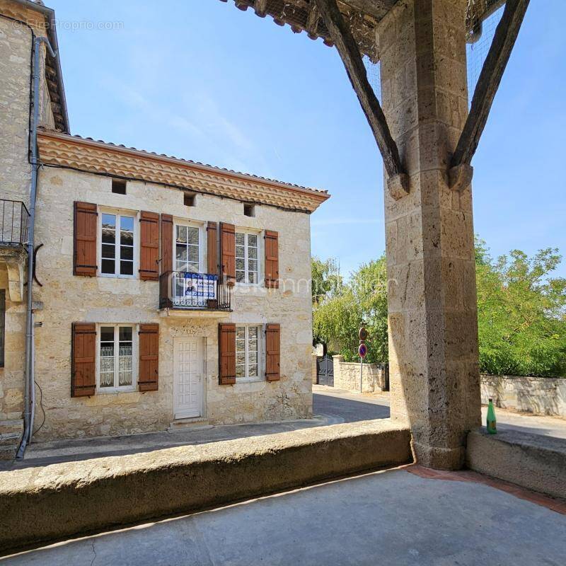Maison à MIRADOUX