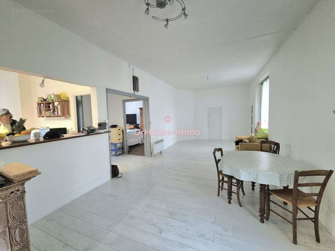 Maison à SENNECEY-LE-GRAND