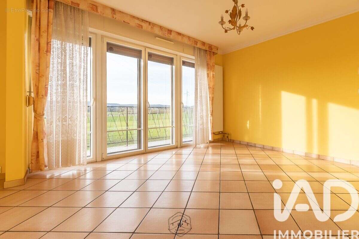 Photo 2 - Maison à GUENANGE