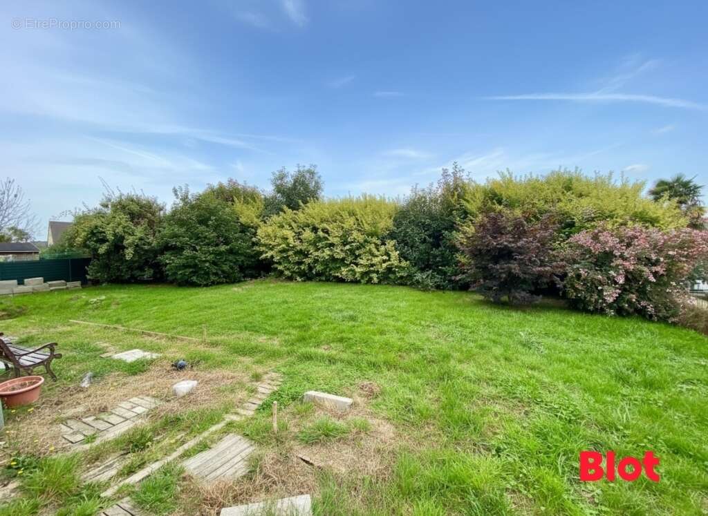 Maison à SAINT-MEEN-LE-GRAND