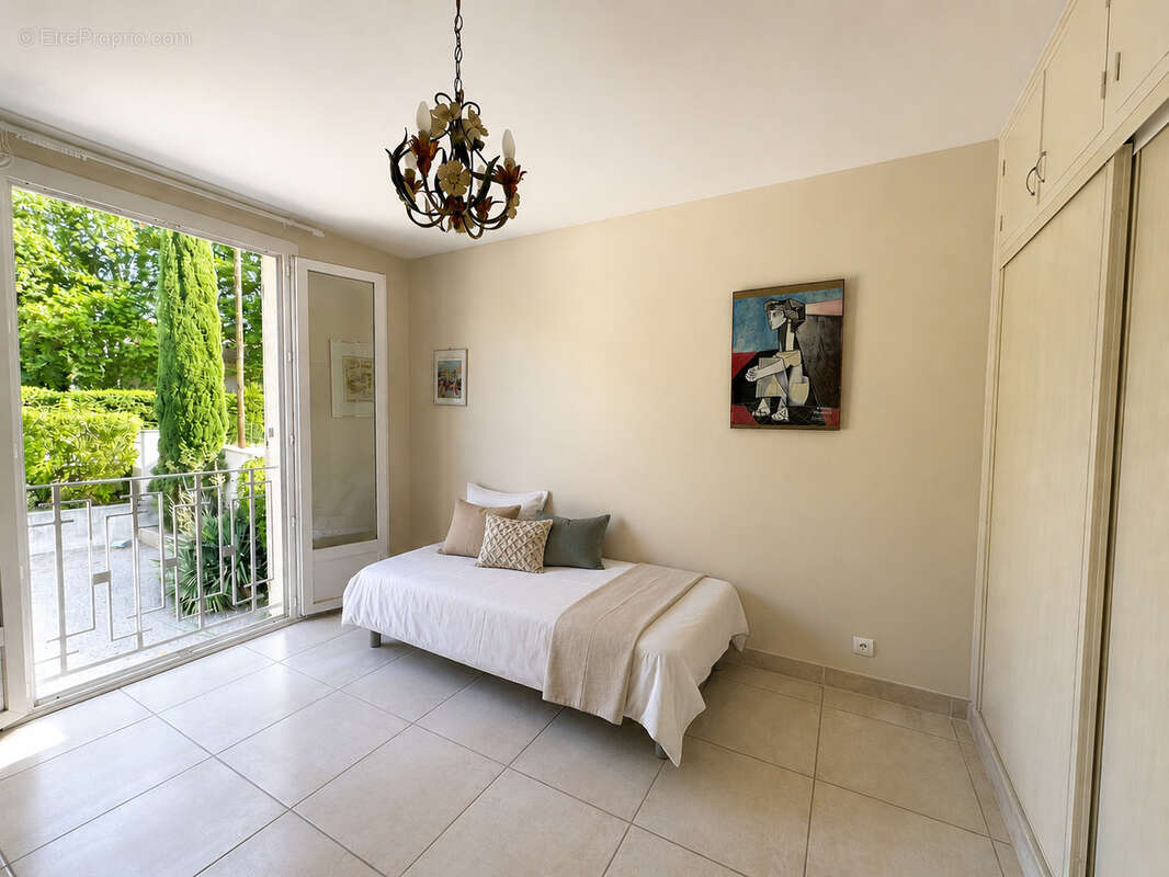 Maison à COMBAS