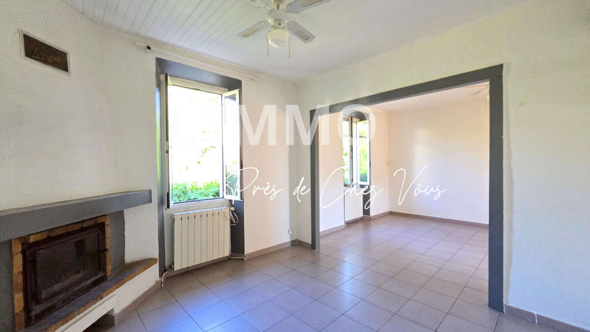 Maison à CADOLIVE