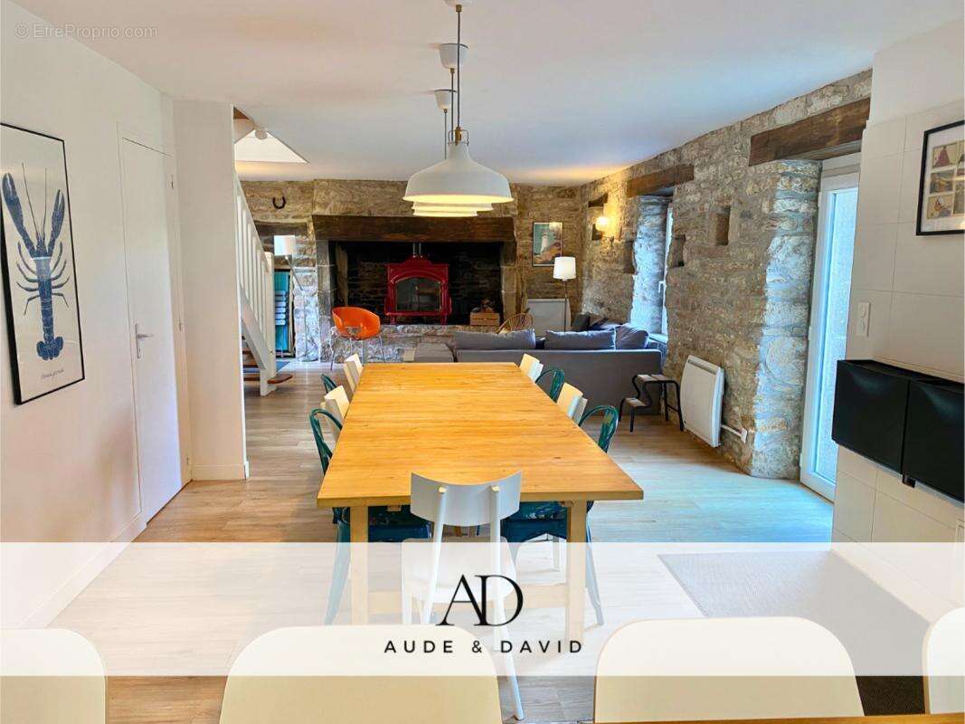 Maison à POULDREUZIC