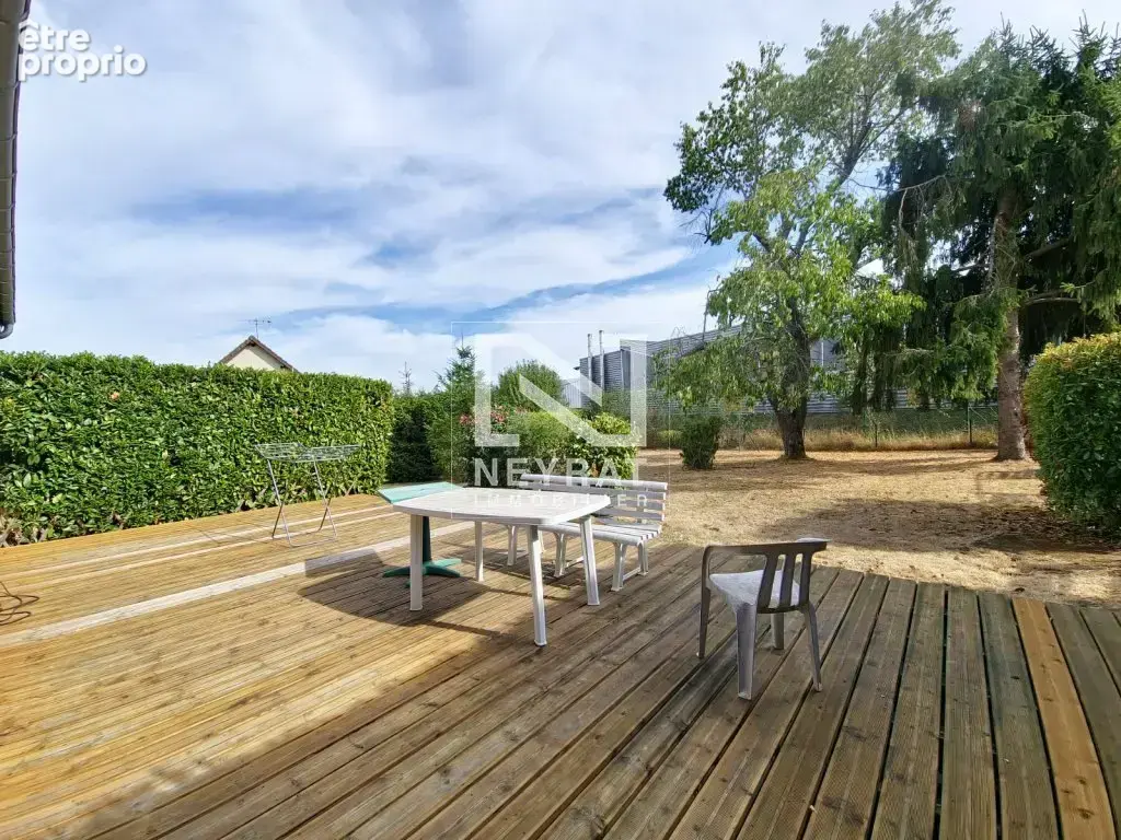 Maison de plain pied - 2 chambres - 75.62 m2 78 000 € - VAUMAS - photo 6