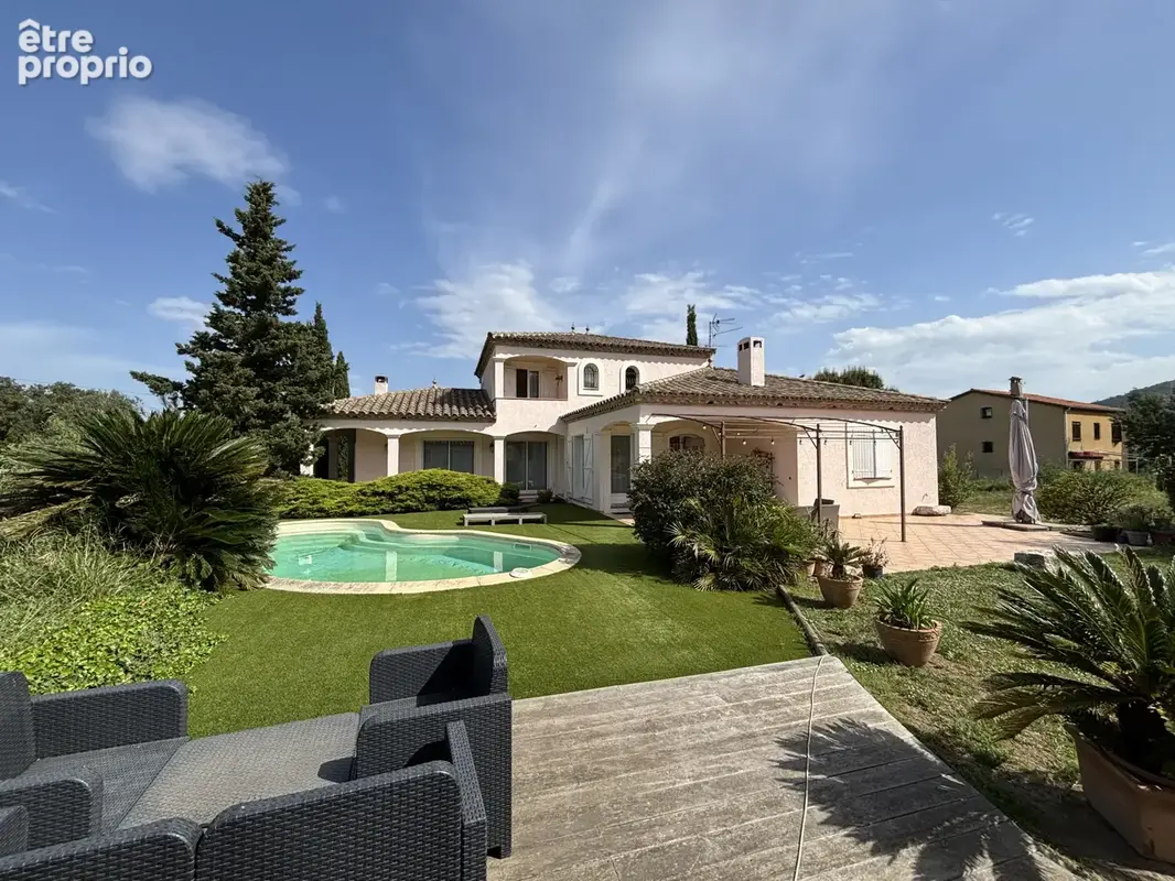 Villa 4 faces avec piscine - photo 14