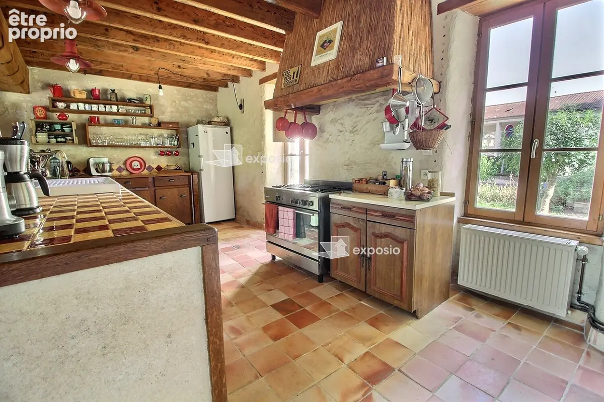 OULMES . Charmante maison en pierre de 172 m² habitables - photo 5