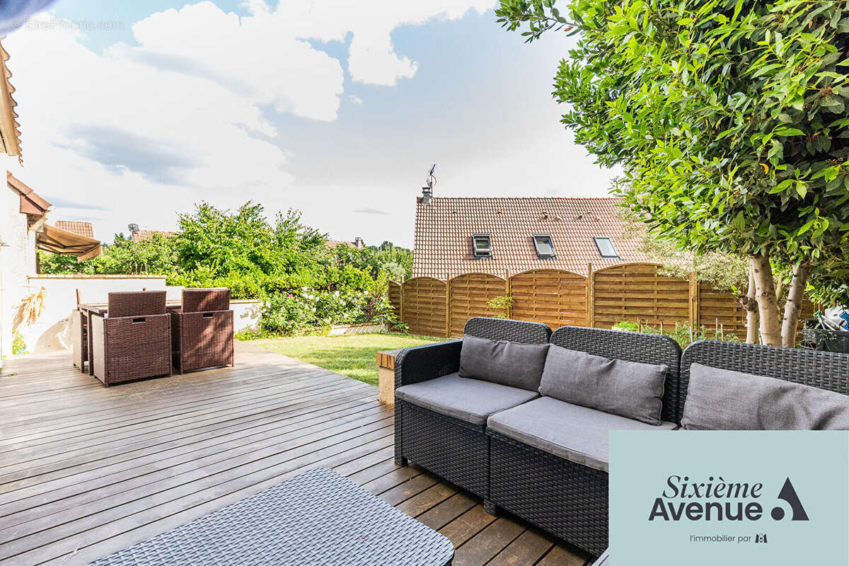 Maison à CHILLY-MAZARIN