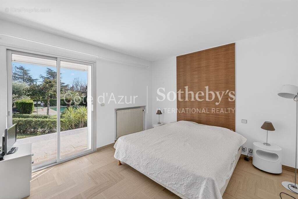 Maison à MOUGINS