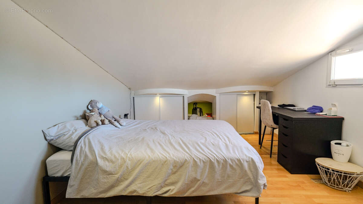 Appartement à LE CRES