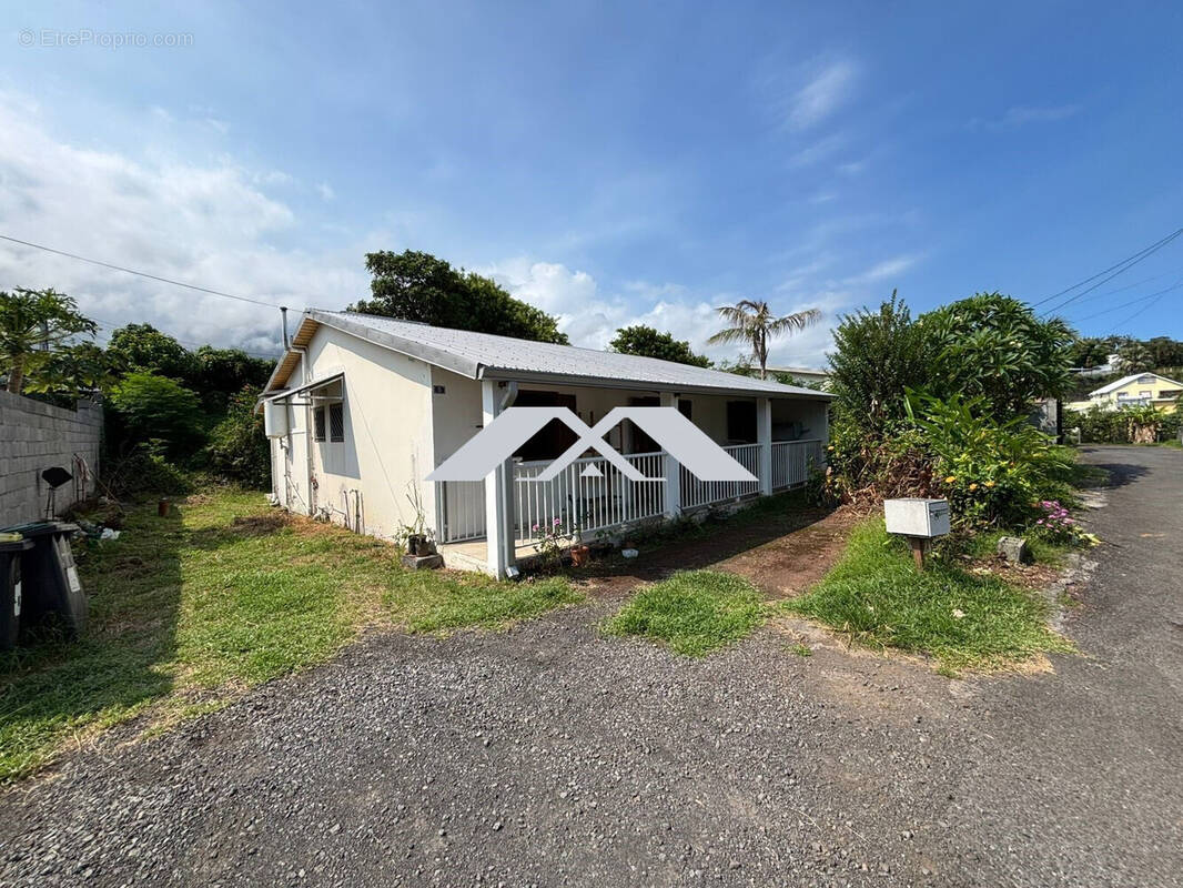 Maison à SAINT-JOSEPH