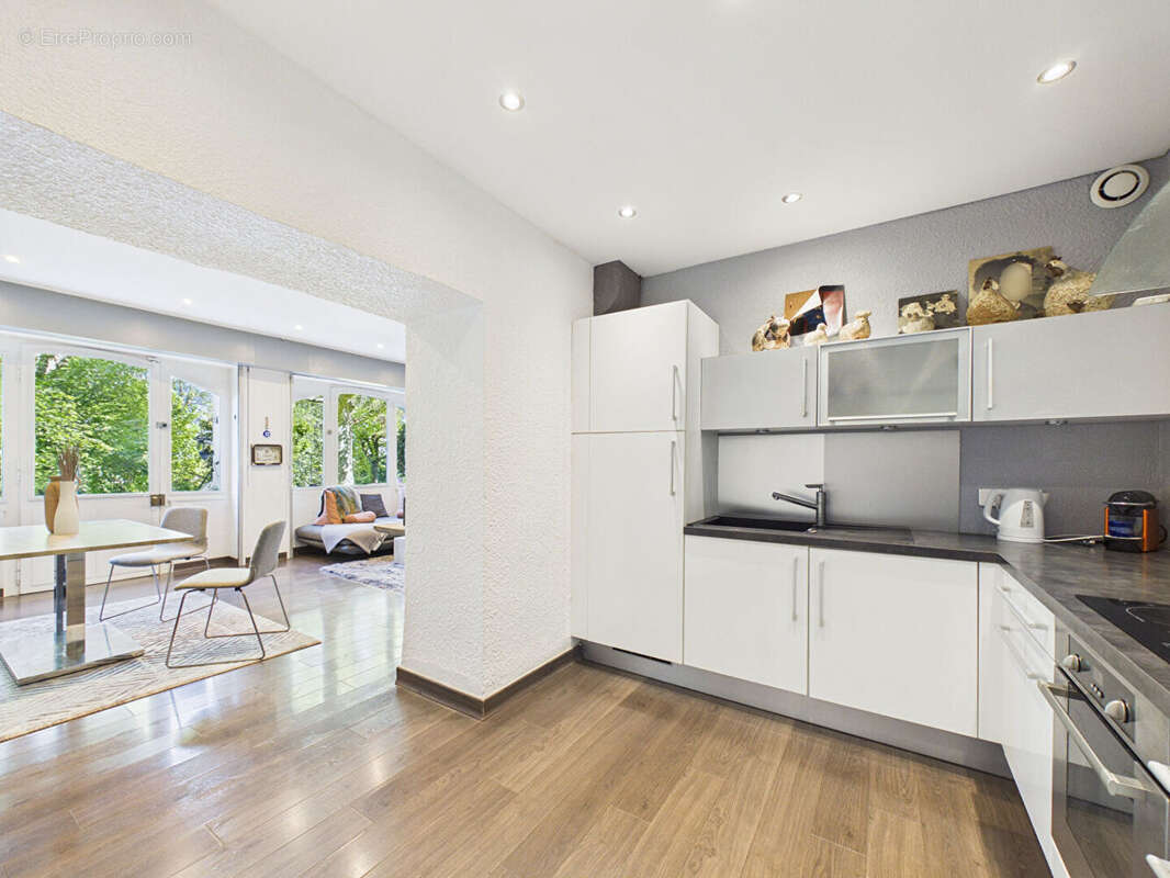 Appartement à EVIAN-LES-BAINS