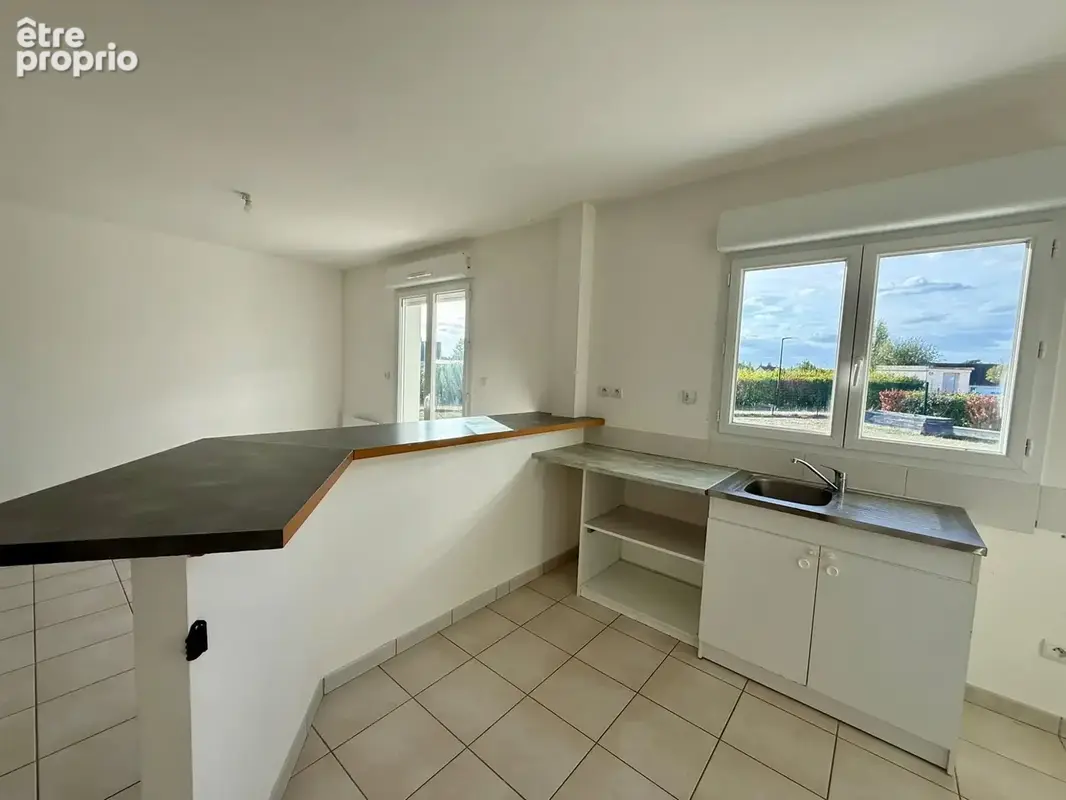 Maison 4 pièces 118 m² à vendre à Vitry-Aux-Loges (45530) - photo 4