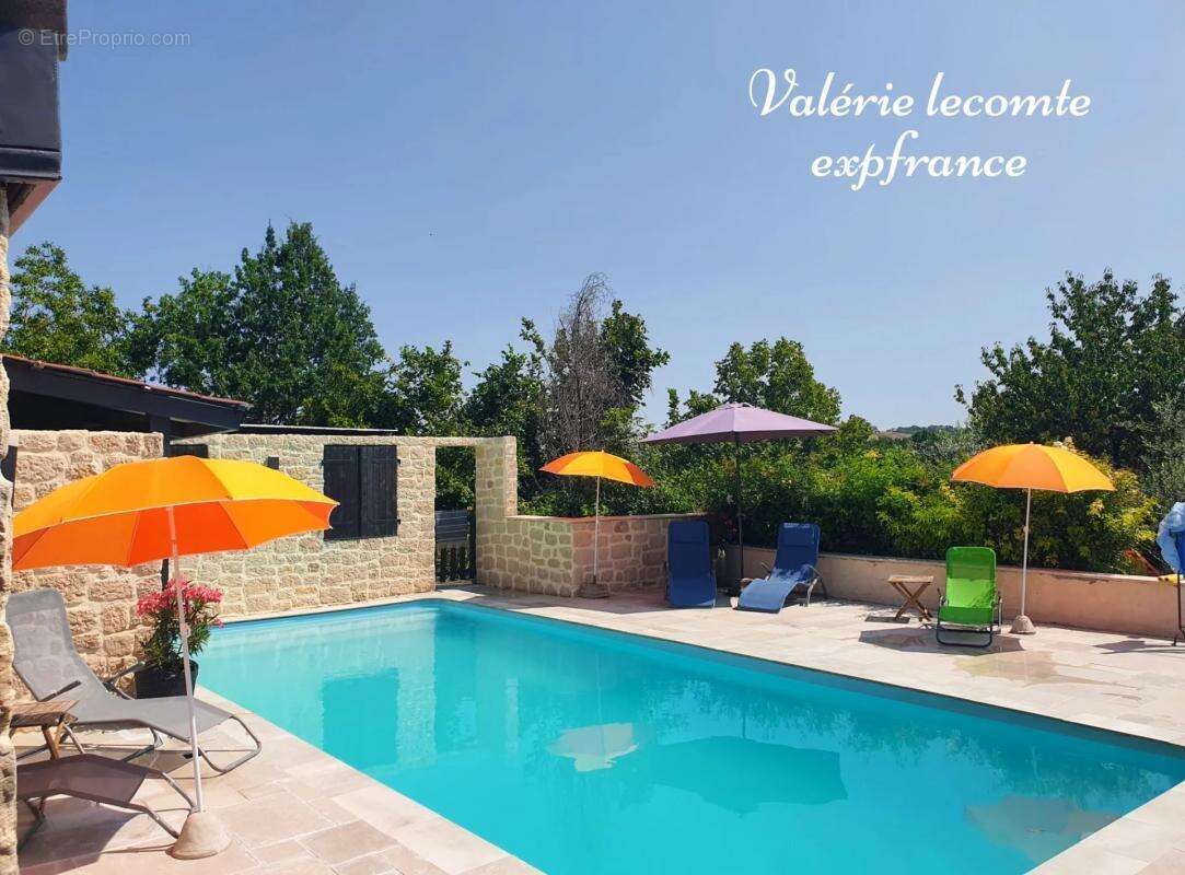 Maison à MONTFERMIER