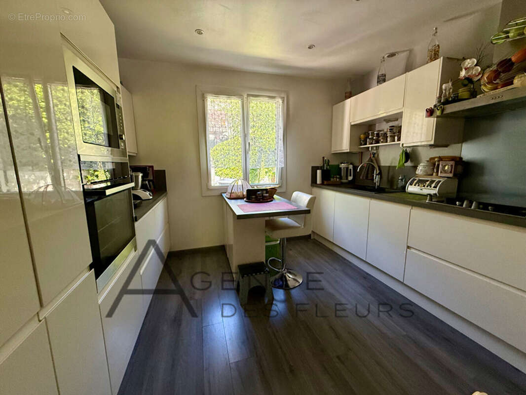 Maison  de 90 M²  sur 1300 m²  de terrain - photo 7