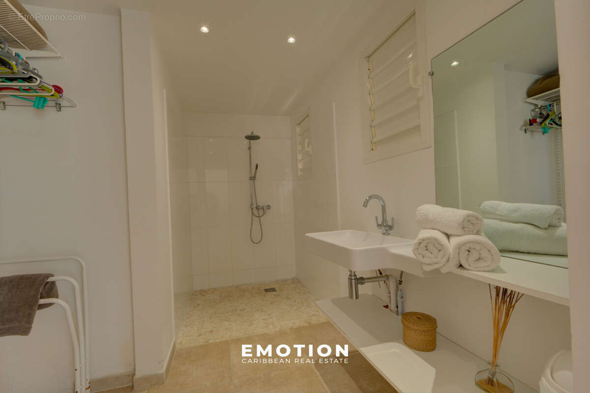 Maison à SAINTE-ANNE