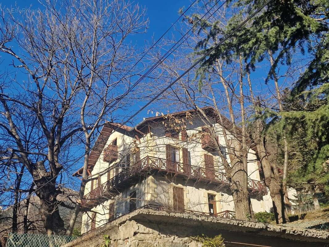 Appartement à SAINT-MARTIN-VESUBIE