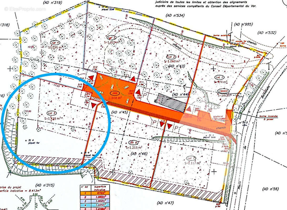 Terrain à VILLECROZE