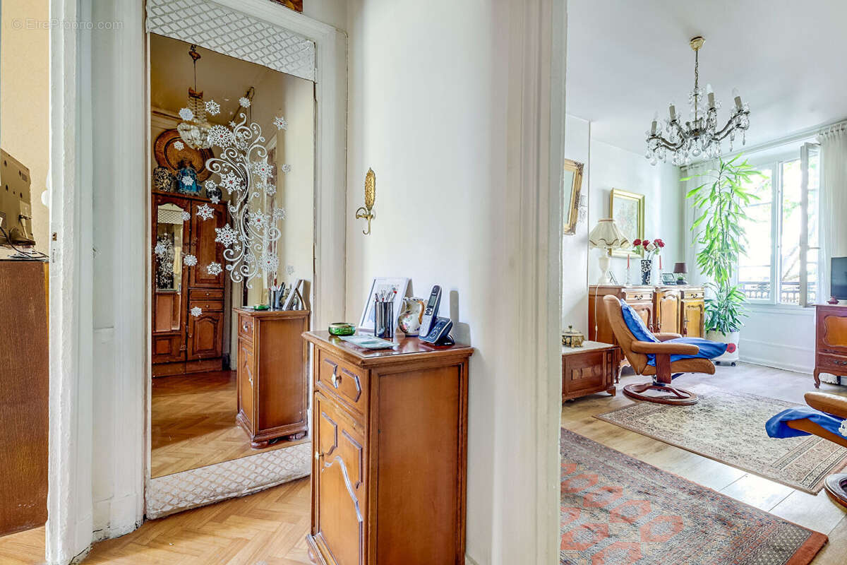Appartement 29m² à paris 17e arrondissement - photo 2