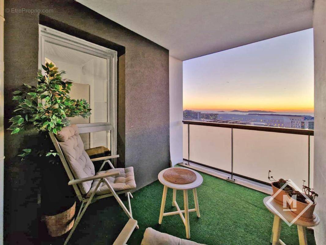 Appartement à MARSEILLE-2E