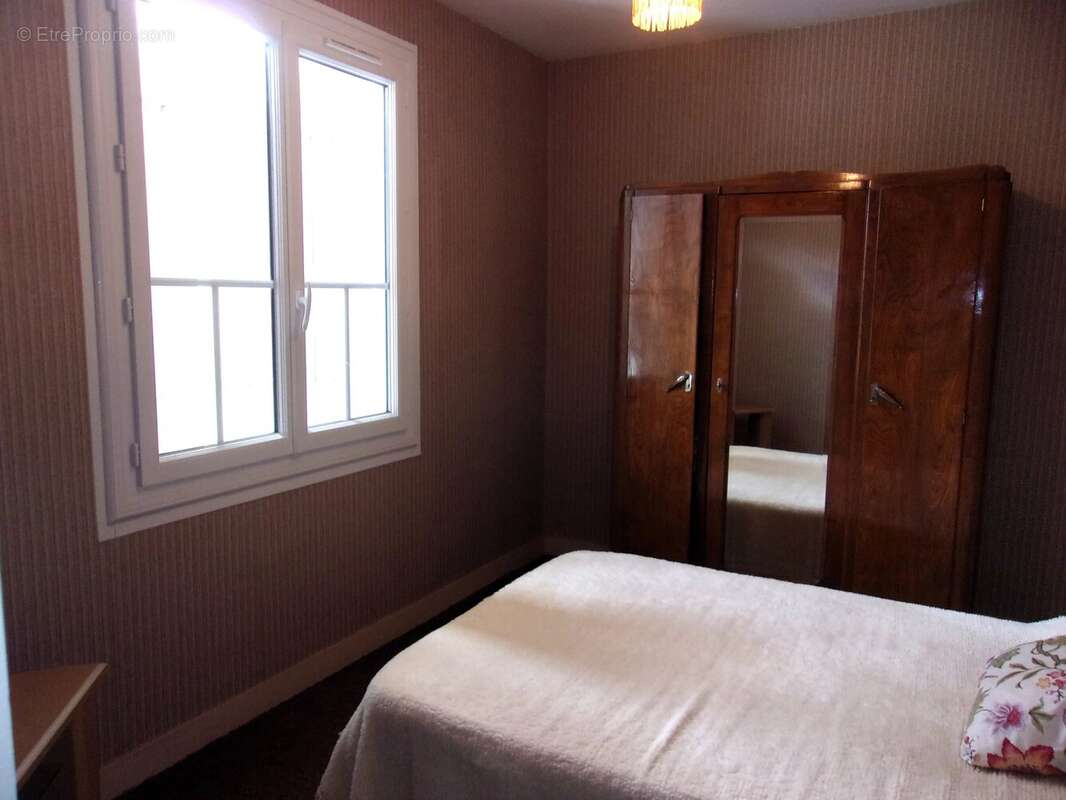 Maison à GIRONDE-SUR-DROPT