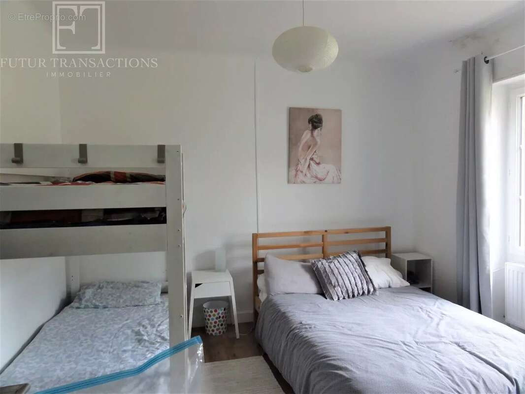 Maison à BOURDEILLES