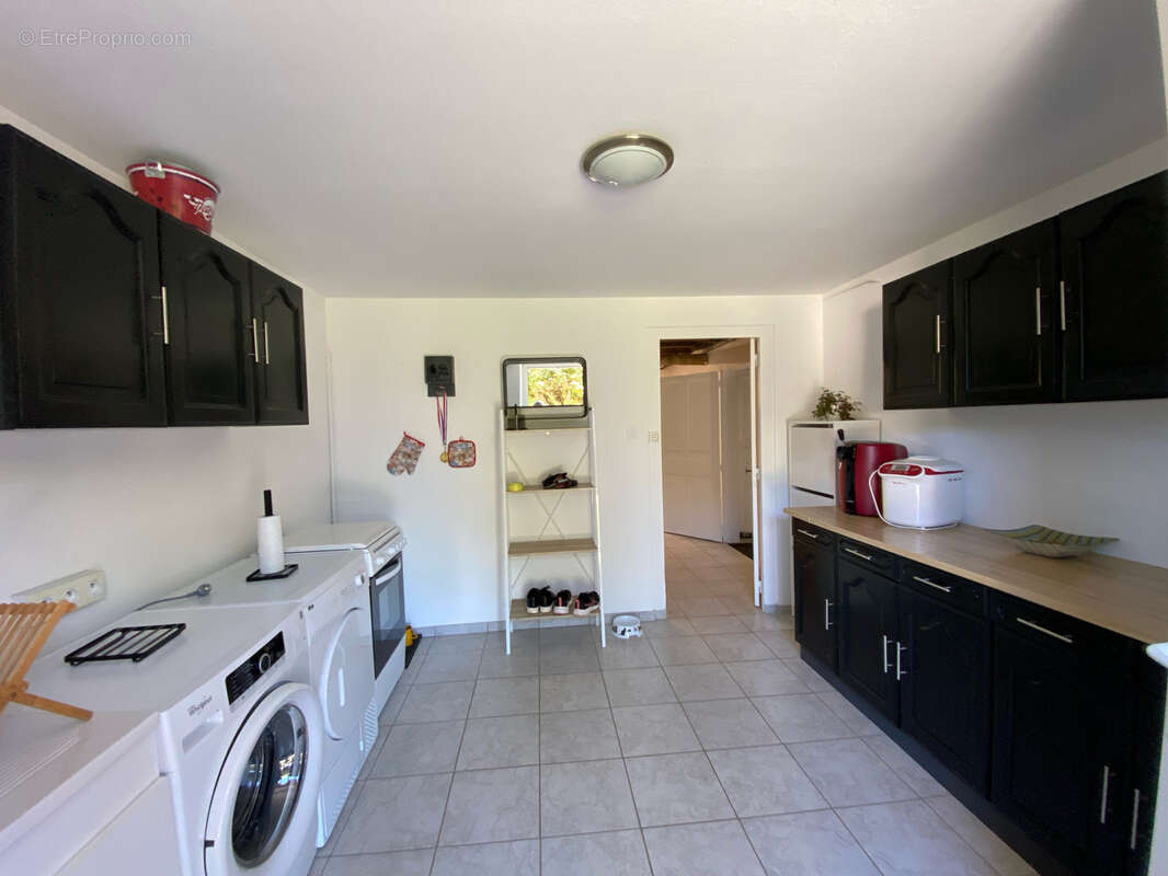 Maison à COUSSAC-BONNEVAL