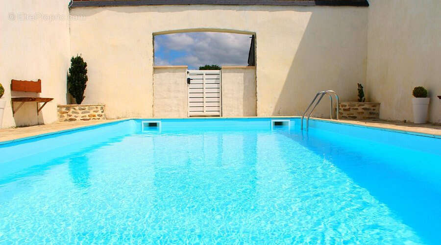 Maison à SAINT-SAUVEUR-LE-VICOMTE