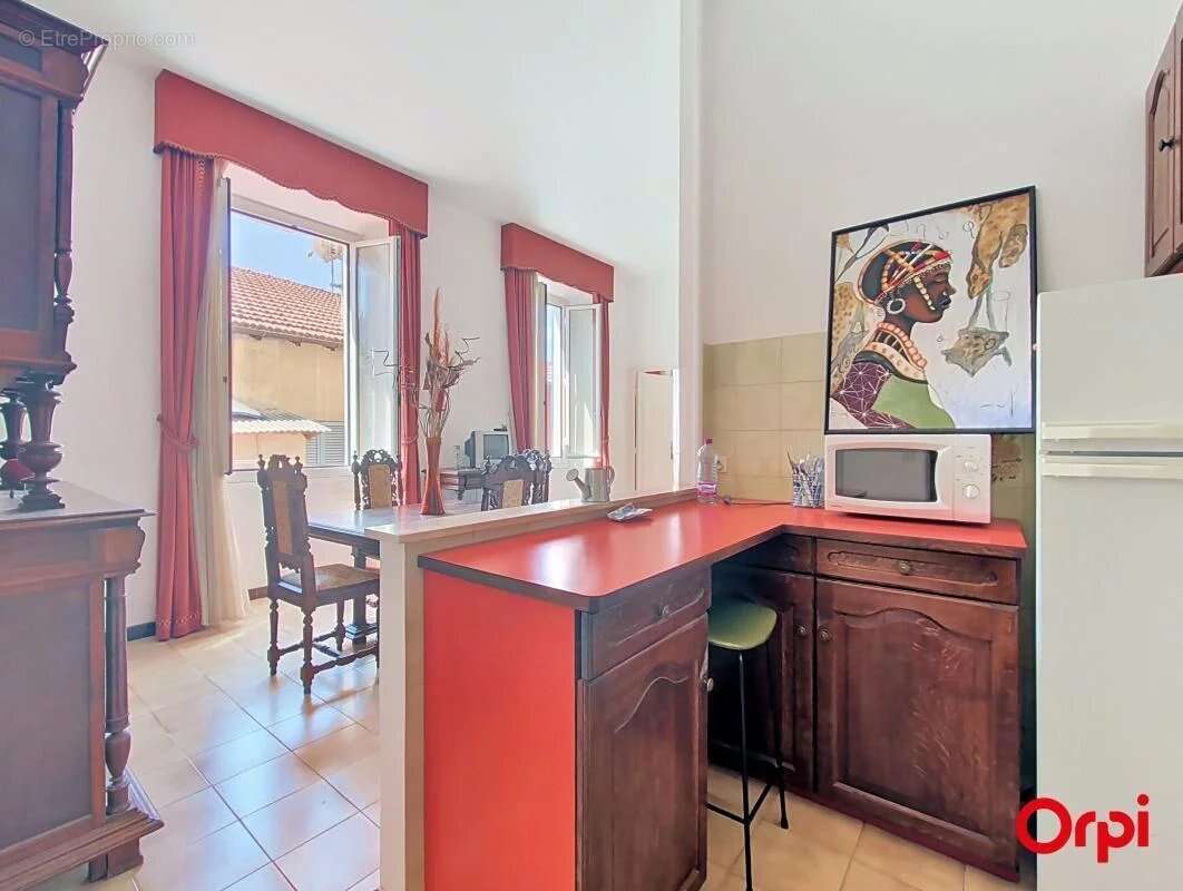 MENTON, QUARTIER GARAVAN : Deux appartements, (3p et studio) - photo 11