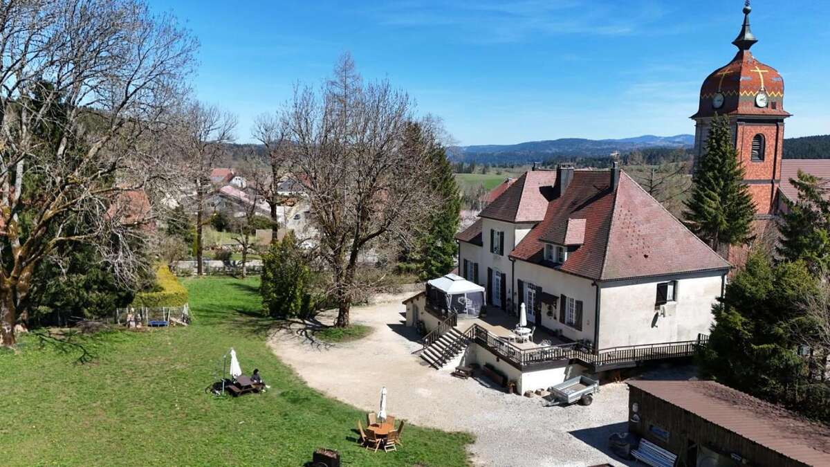 Maison à OYE-ET-PALLET