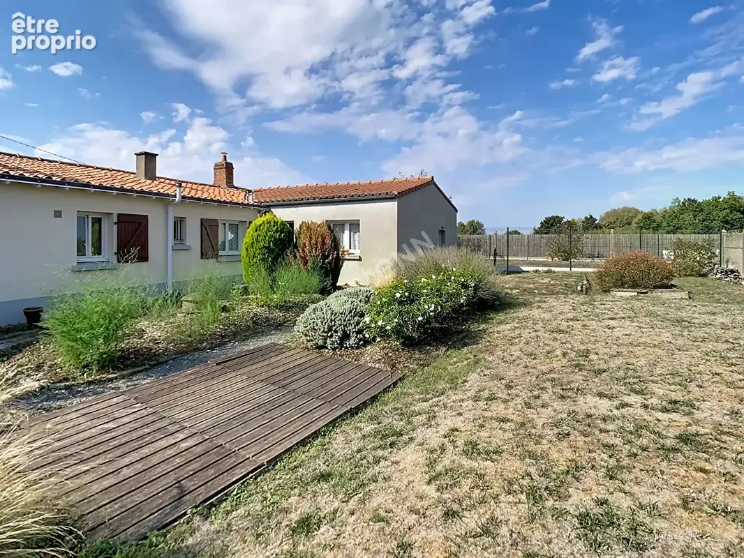Maison Vallet 4 pièce(s) 99 m2 - photo 12