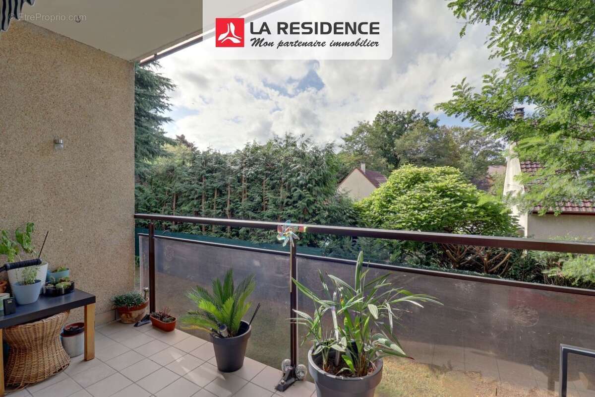 Appartement à VERNEUIL-SUR-SEINE