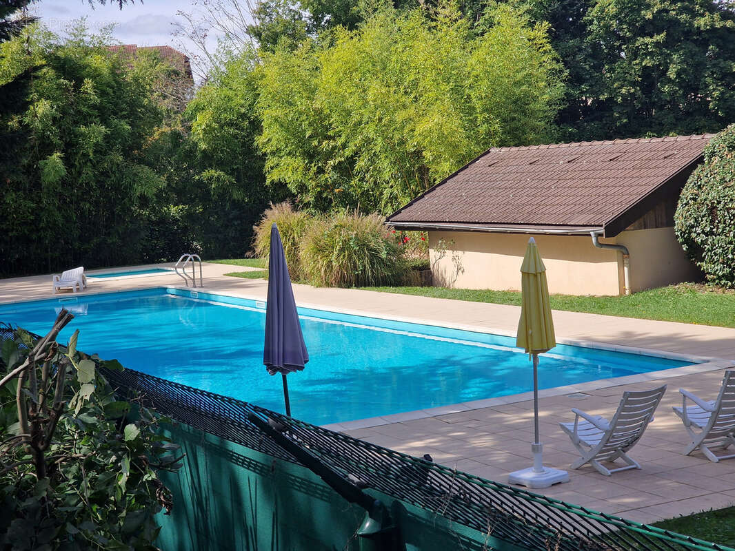 Appartement à SAINT-JULIEN-EN-GENEVOIS