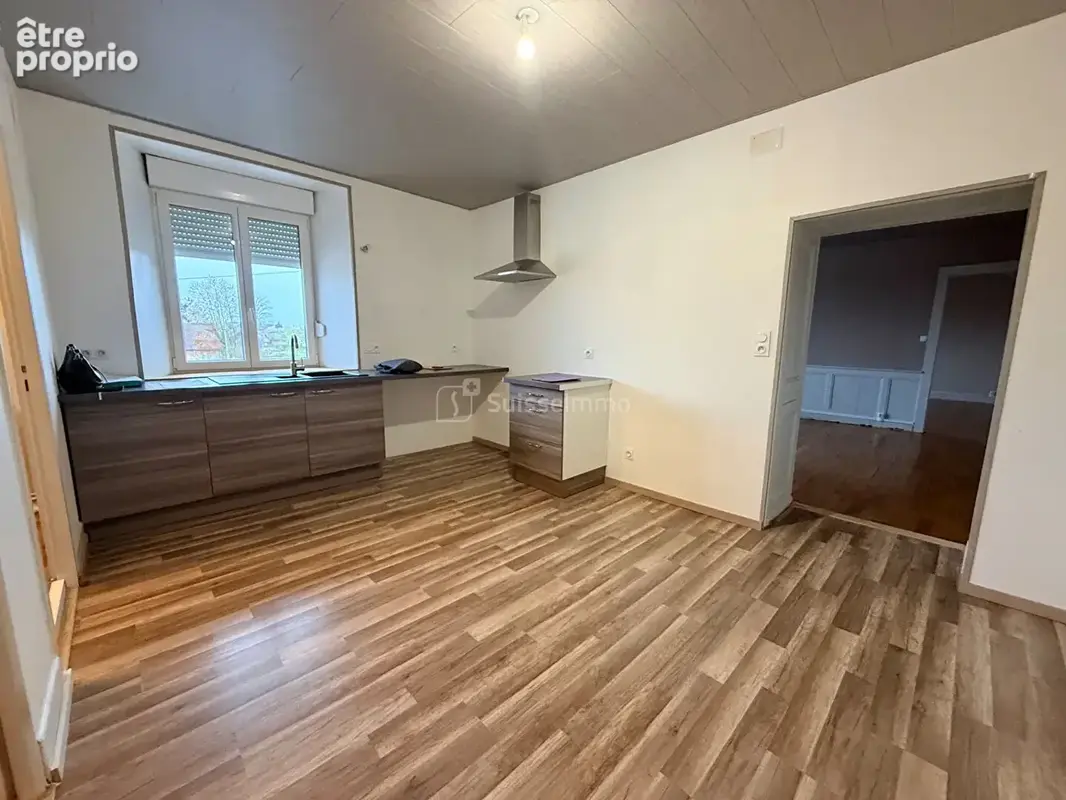 Maison  en  4 appartements 10 pièce(s) 550 m2 - photo 2