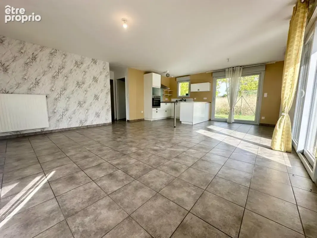 Maison de plain-pied récente – 104 m² – 3 chambres + bureau - photo 3