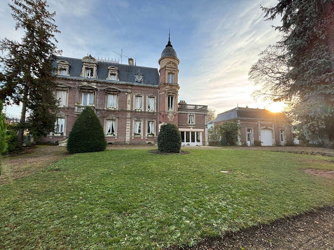 Maison à SAINTE-GENEVIEVE