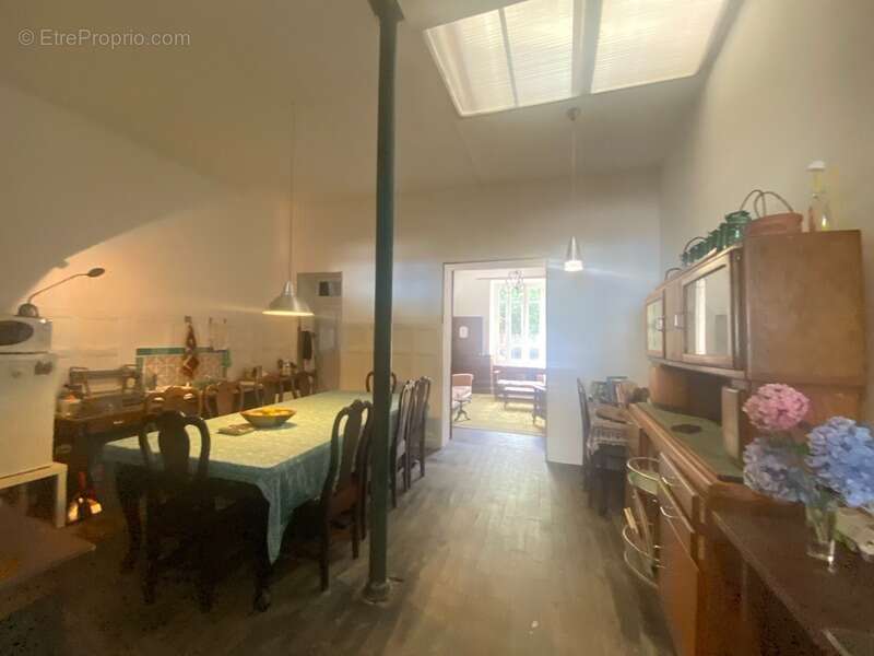 Maison à DUN-LE-PALESTEL