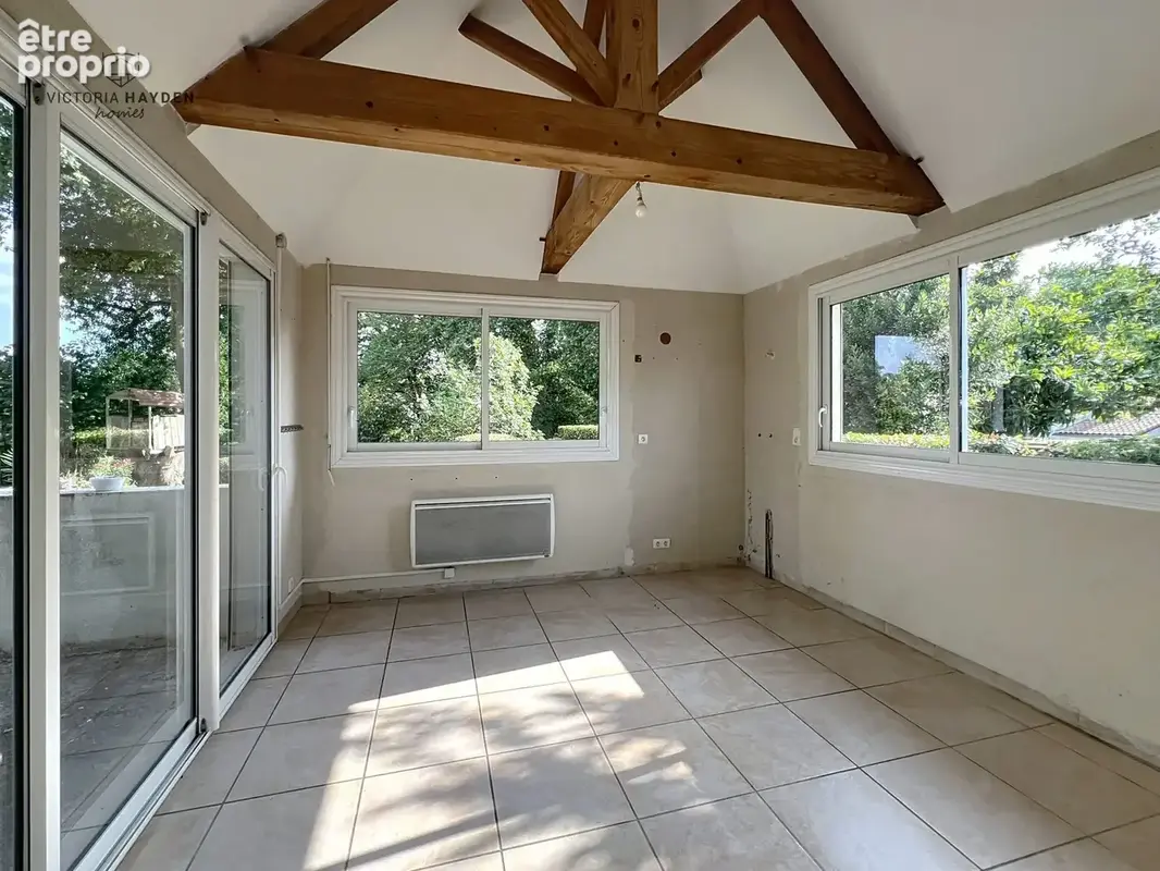 Maison 7 pièces 254 m² à vendre à Artix (64170) - photo 4